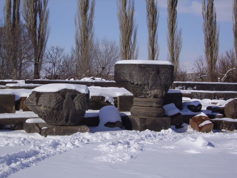 Развалины храма Звартноц. более 2000 лет