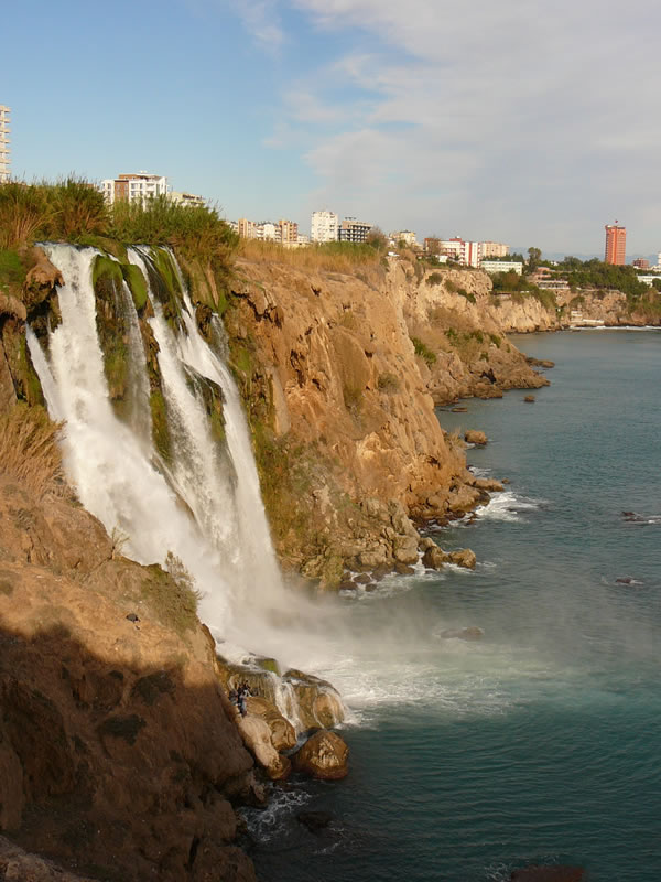 Водопад в Анталии